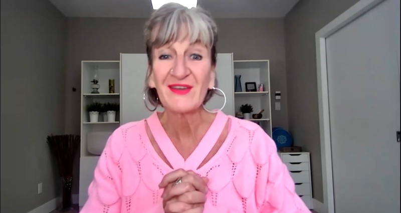 1. Mantra-Pranayama - Compassion pour tous - Respiration équilibrante avec Lily Champagne